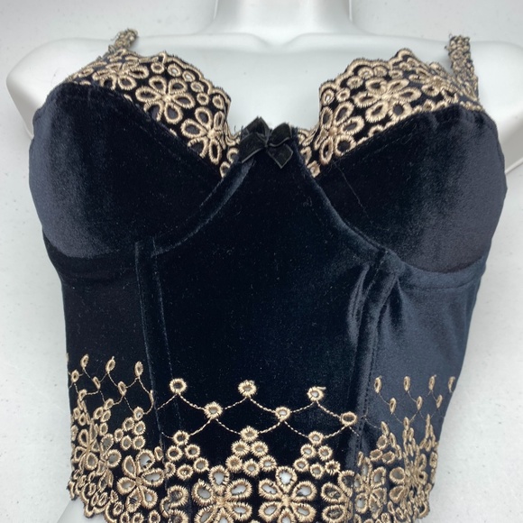Victoria's Secret Other - VS BLK/GLD Velvet Bustier, 34B AAA123